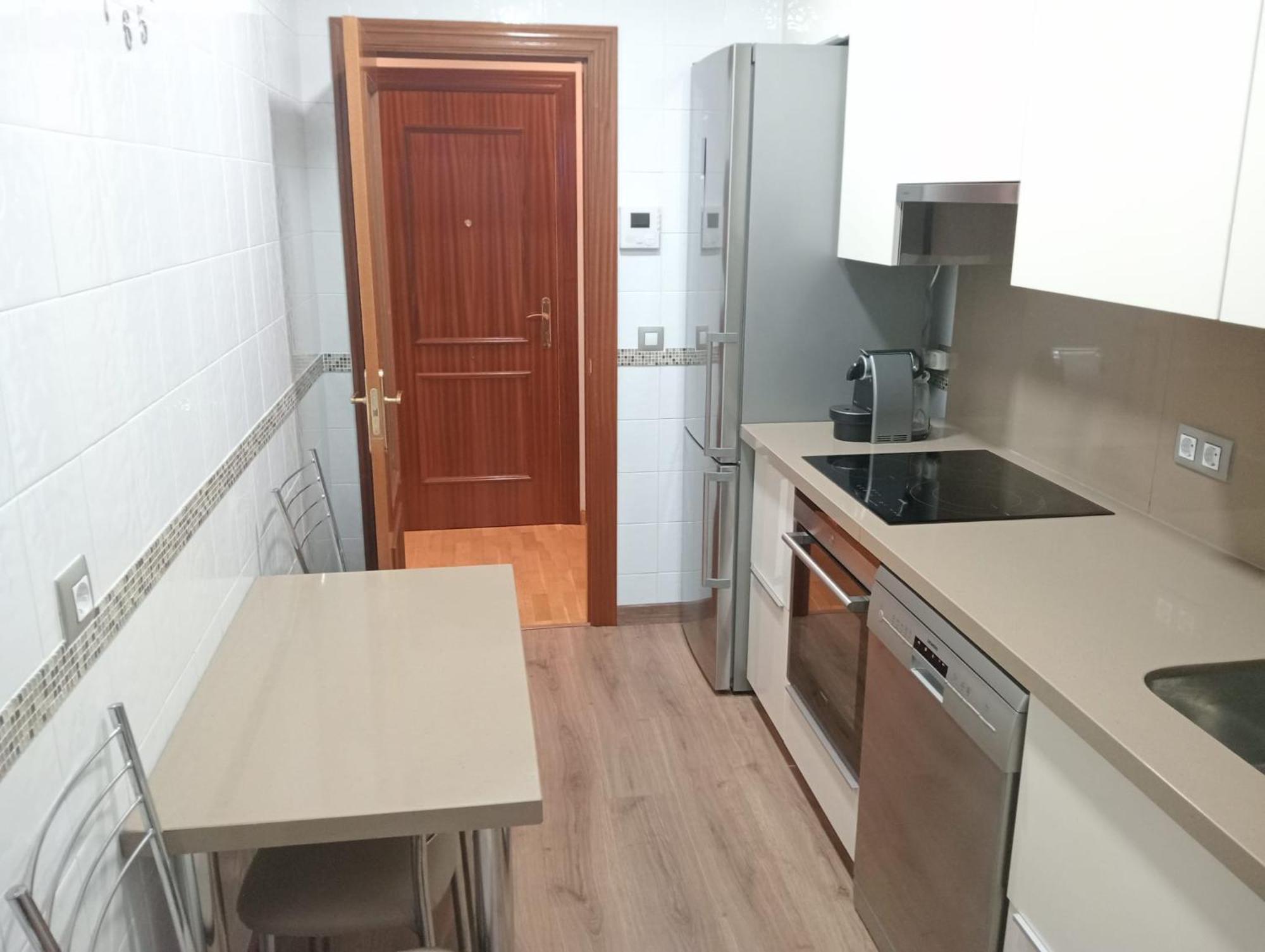 Avello Con Parking Appartement
