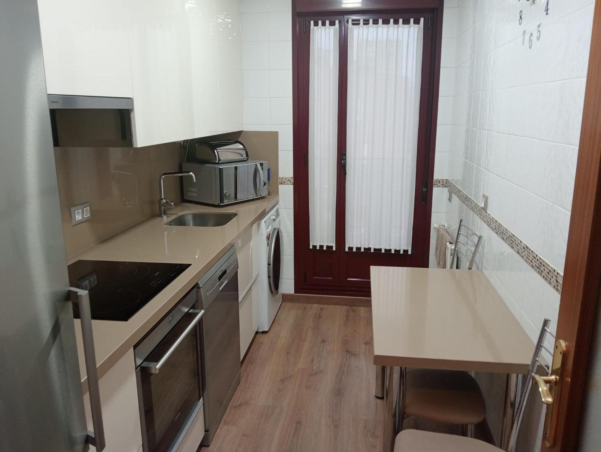 Avello Con Parking Appartement *